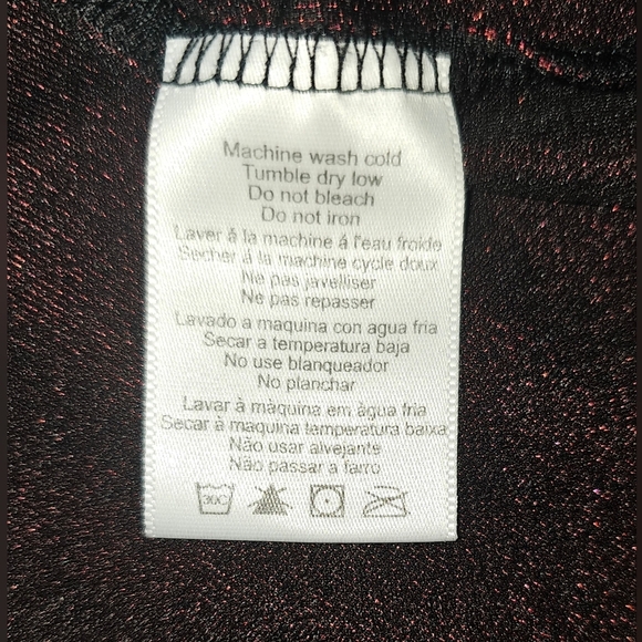 Harley-Davidson Womens Y2K Red Shimmer Button Front Slit Top Made USA Sz M - Picture 13 of 16